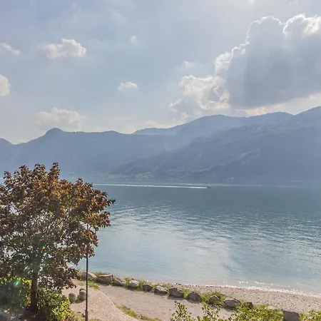 Sunset View Daire Lierna